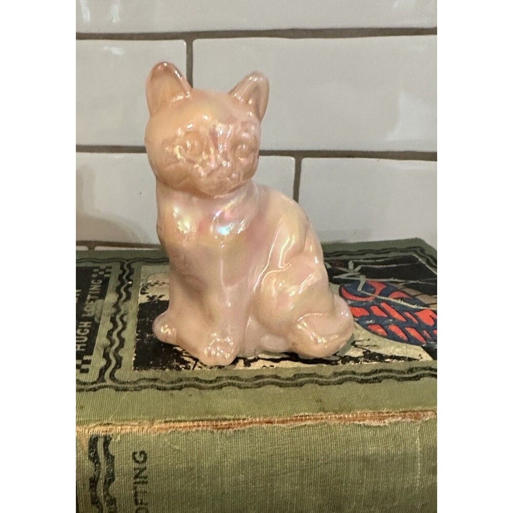 Vintage Fenton Pink Opalescent Glass Sitting Cat Figurine Iridescent Carnival